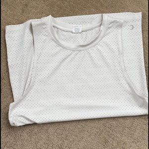 White Chill Tank - M